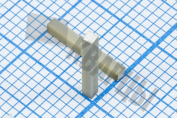 Ультразвуковой пьезоэлемент из пьезокерамики 10x1,2x1.2мм брусок