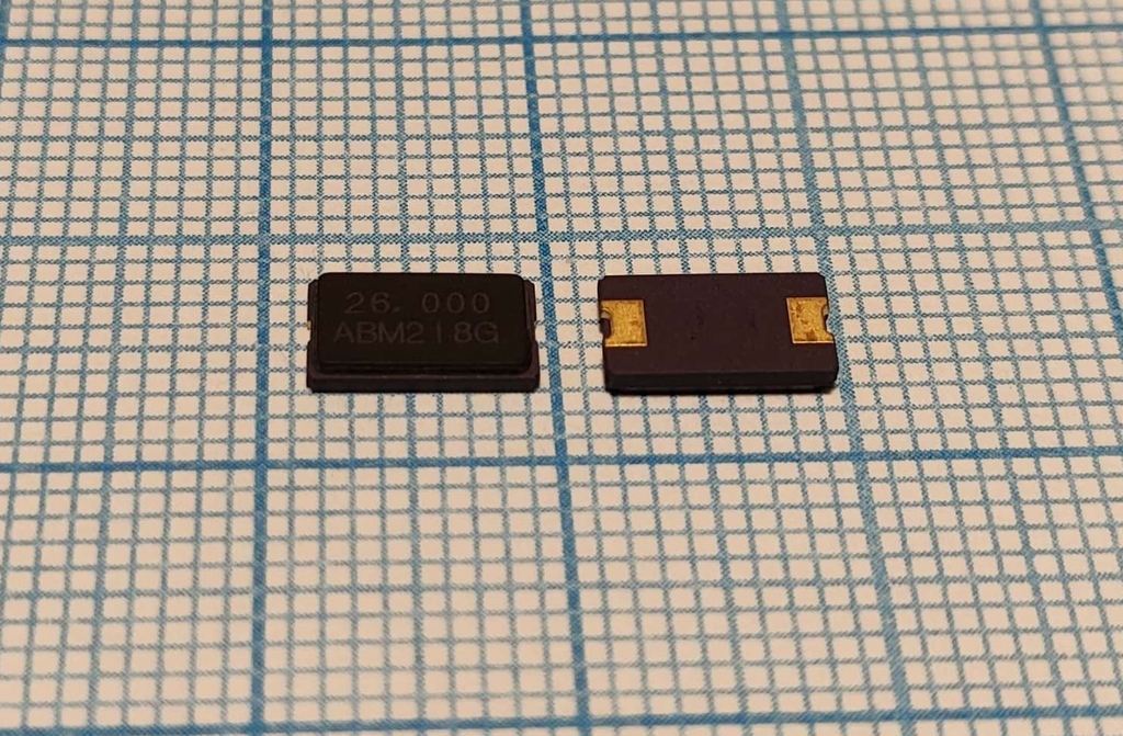 Кварцевый резонатор ABM2-26.000MHZ-D4Y-T 18пф 8.0x4.5x1.4mm 30ppm/30ppm -40+85C