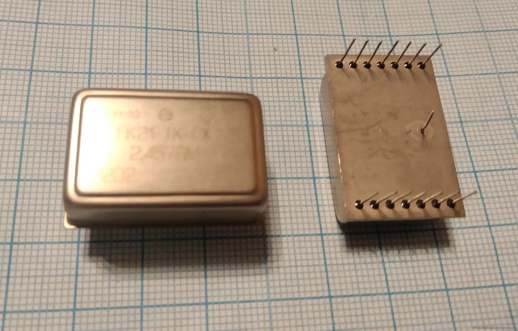 Кварцевый генератор 2457,6 КГц - ГК21-ТК-ГЖ-2.4576М VCTCXO 12v СИНУС