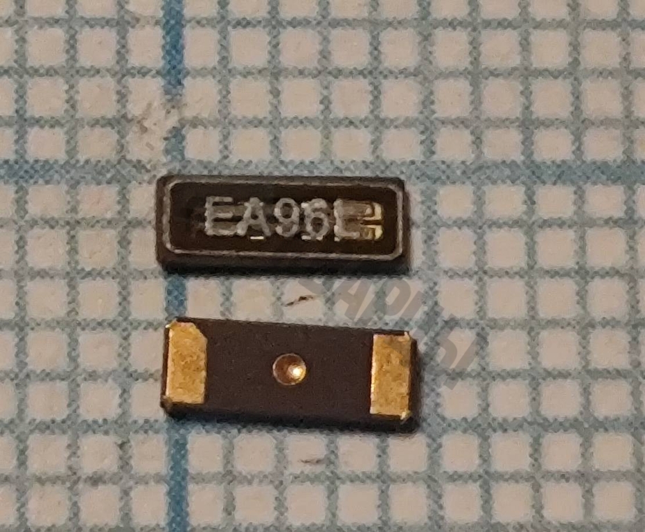 Кварцевый резонатор 0,032768 МГц - 32,768 SMD05020C2 12.5 20 -40~85C FC-255 Epson