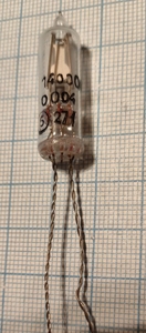 Кварцевый резонатор 14 МГц - 14000 ЭБ 50 КР2 10x27