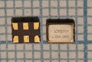 Кварцевый генератор 300.000M - 300000 SMD03225C6 LVDS 2.5~3.3В SWPQ201BC3IXXE0 50/-40~85C