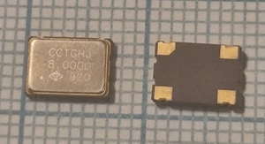 Кварцевый генератор 8 MHz - 8000 КГц SMD07050C4 CM 5В OCCTGHJ