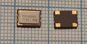 Кварцевый генератор 30 МГц - 30000 SMD07050C4 CM 1.8В KC7050A-C1 KOYCERA