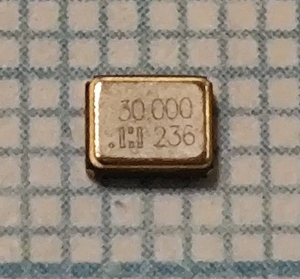 Кварцевый генератор 30M - 30000 KHz SMD03025C4 CM 3.3В D3SX30.0000NTS /-40~85C)