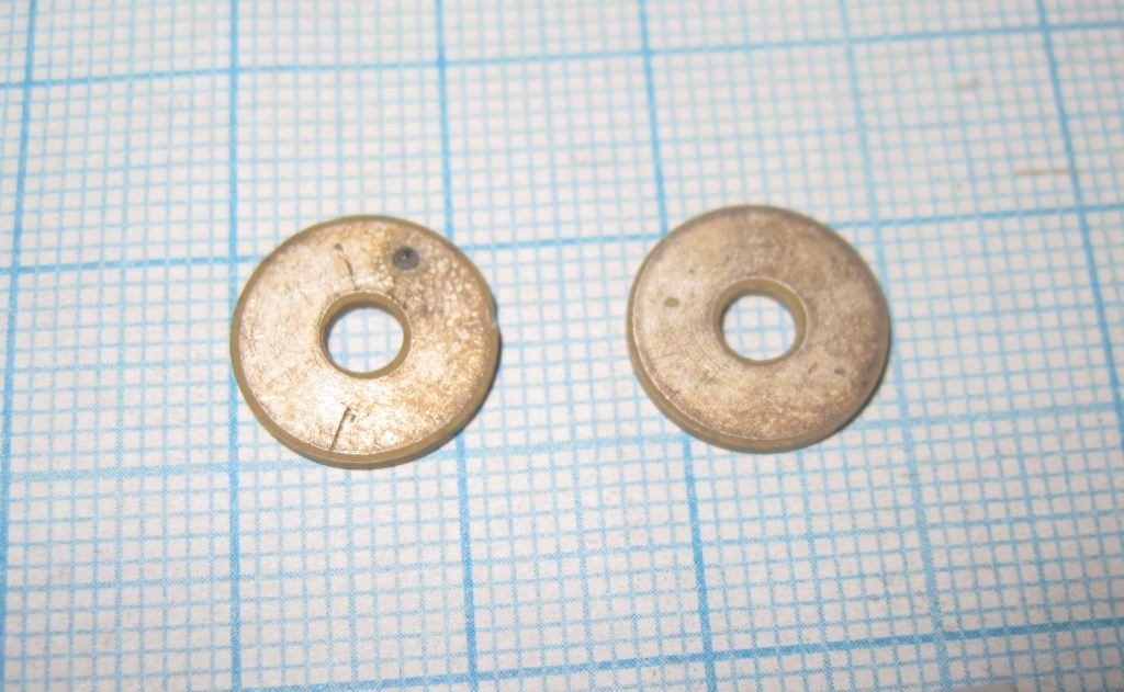 Ультразвуковой пьезоэлемент из пьезокерамики 12xd3,5x1мм КОЛЬЦО ЦТС-19