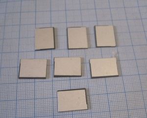 Ультразвуковой пьезоэлемент из пьезокерамики 16x12,5x1,0мм Пластина 136КГц для распылительных головок