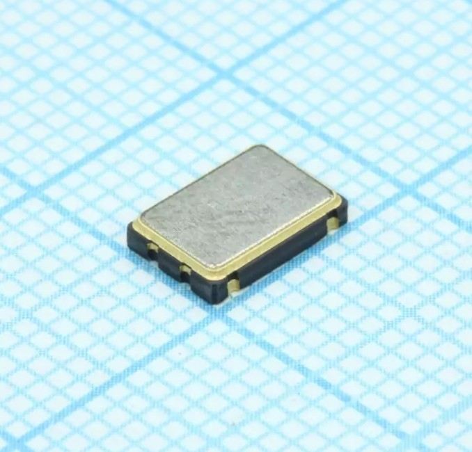 Кварцевый генератор 1,4 МГц - 1400 SMD07050C4 CM 5В SG-8002CA-PH